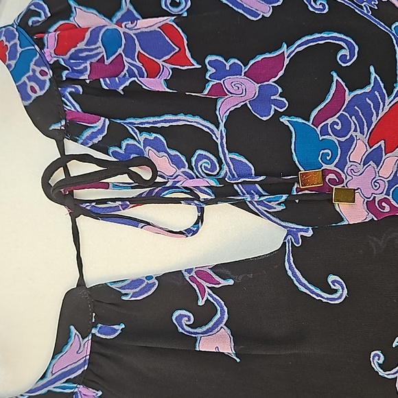 Alice & Trixie 💯 Silk Halter Black Dress - Picture 3 of 5